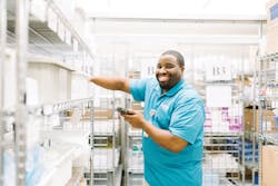 Kym Gooden scanning/counting a PAR. Kym Gooden scanning/counting a PAR.