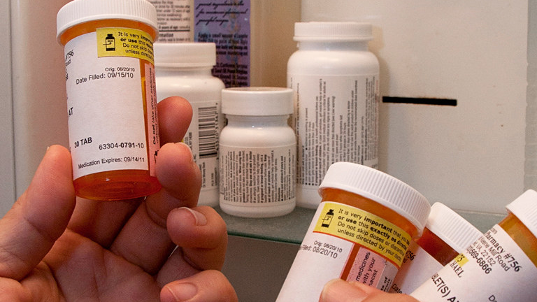 5664575175 2ce3794010 B 5cc354608ab12