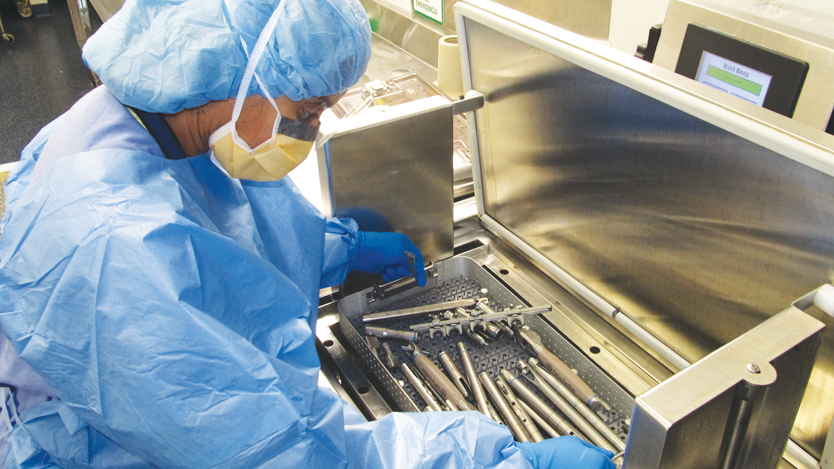 Tomika Pratt using ultrasonic machine.