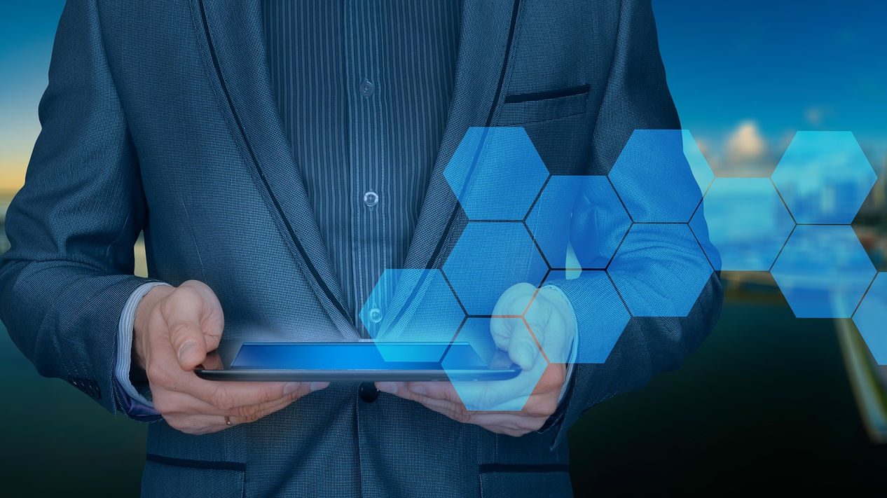 Businessman 3213659 1920 5d2f2161a6227