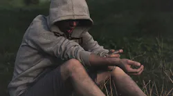 Addict 2713620 1920