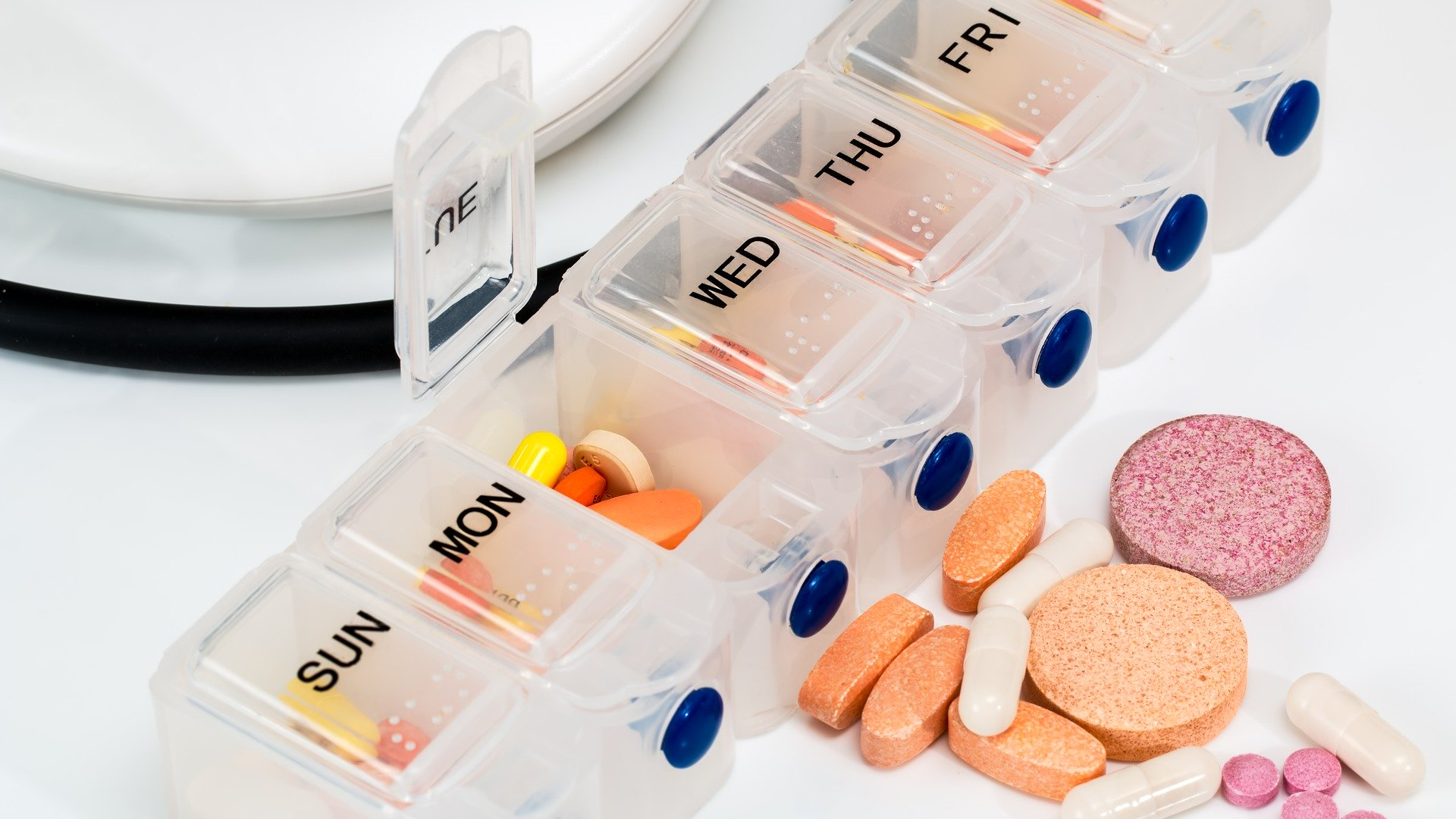 Human Care Systems Patient Experience Survey Uncovers Strong Desire For Support Services From Pharma Manufacturers Pic 3 2 20du Medicine 2994788 1920 Pixabay 5e5d284237904