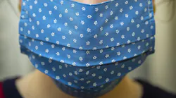 Best Material For Homemade Face Masks May Be A Combination Of Two Fabrics Pic 4 29 20du Mask 4969650 1920 Pixabay
