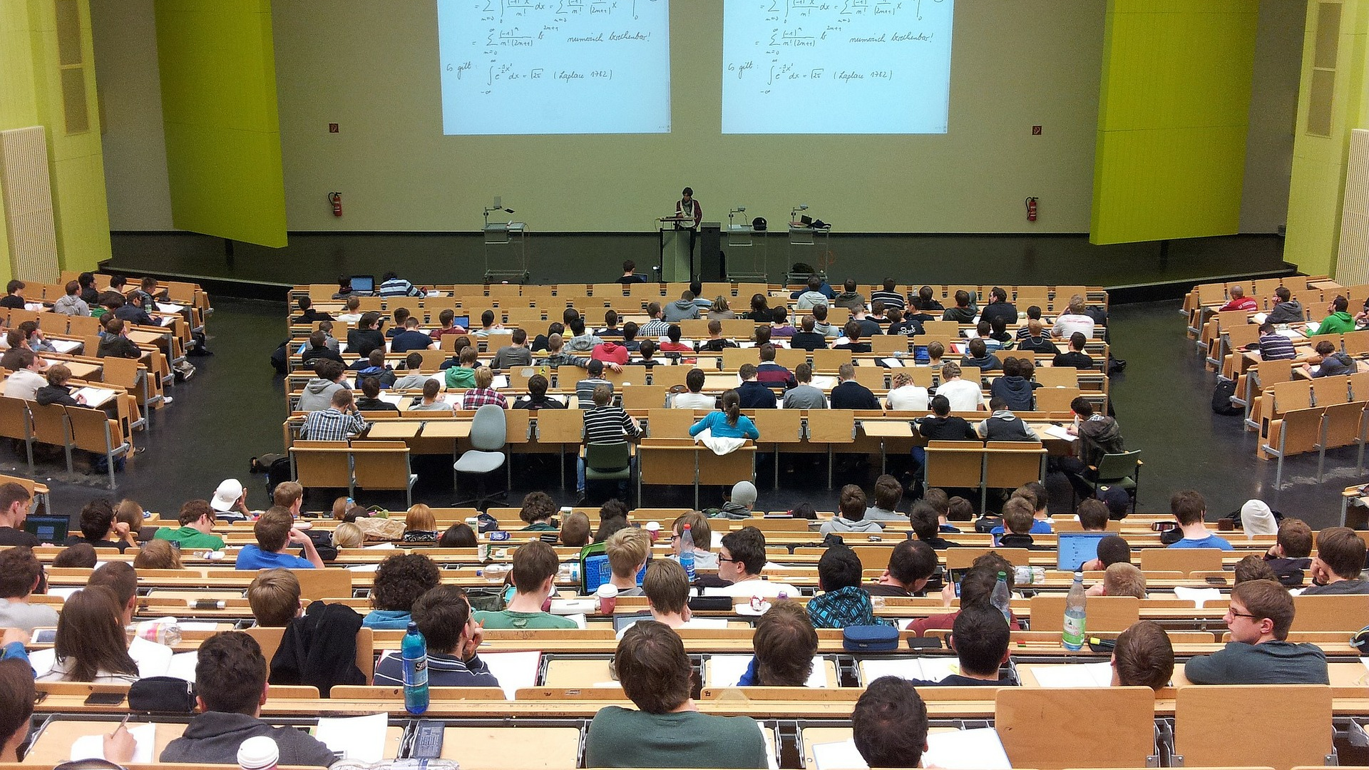 Fauci States Covid 19 Vaccine Treatment By Autumn Are A Bridge Too Far Pic 5 13 20du University 105709 1920 Pixabay 5ebc12ac637b6