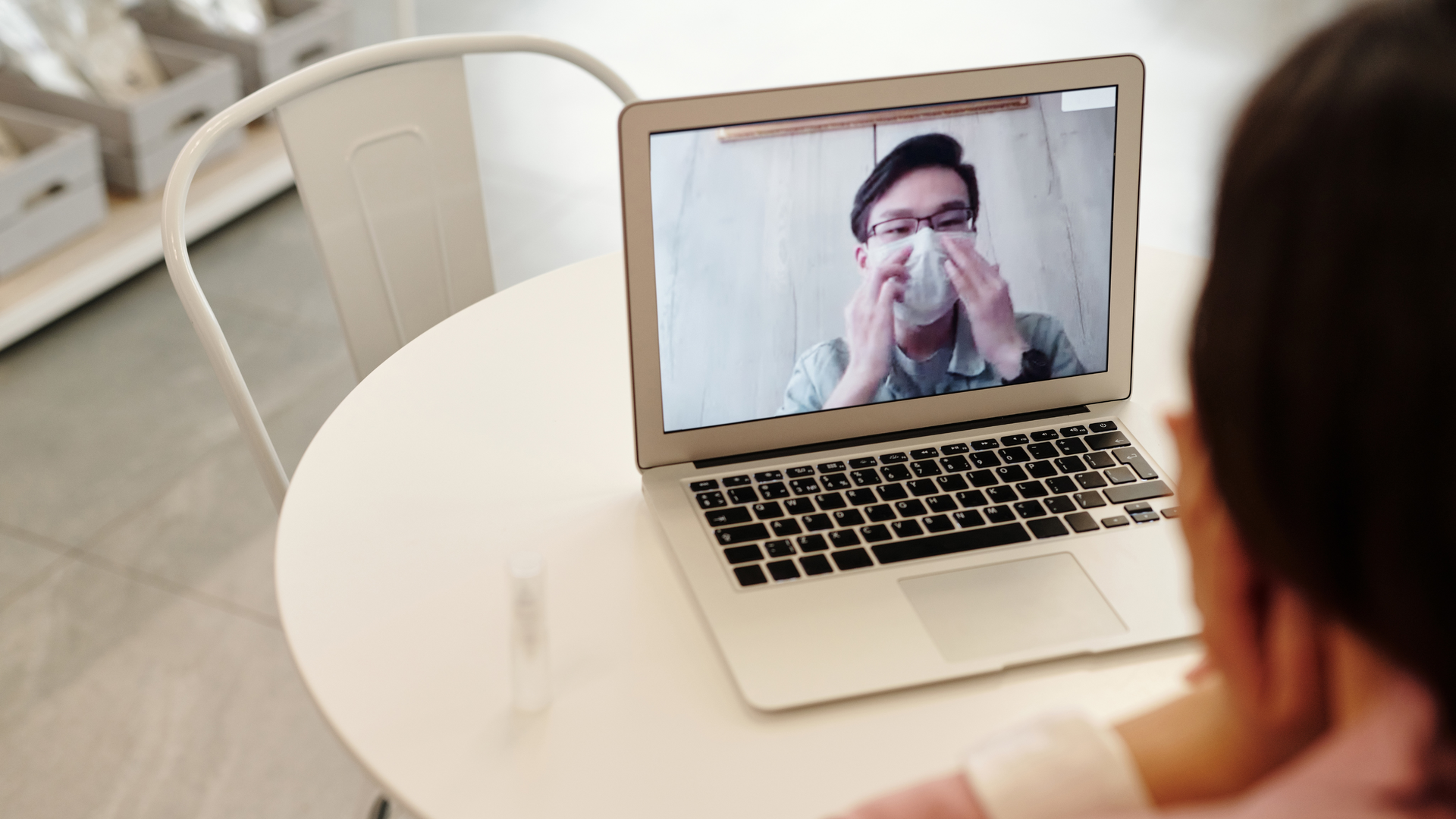 Photo by Edward Jenner from Pexels