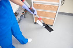Mop Lite by 3M Commercial Solutions Division Mop Lite by 3M Commercial Solutions Division