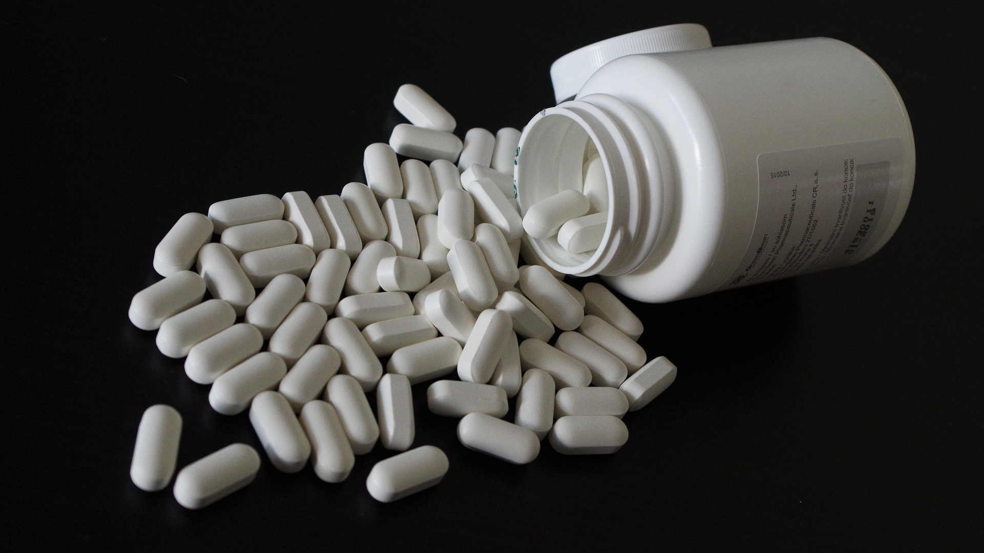 Image by Ajale from Pixabay