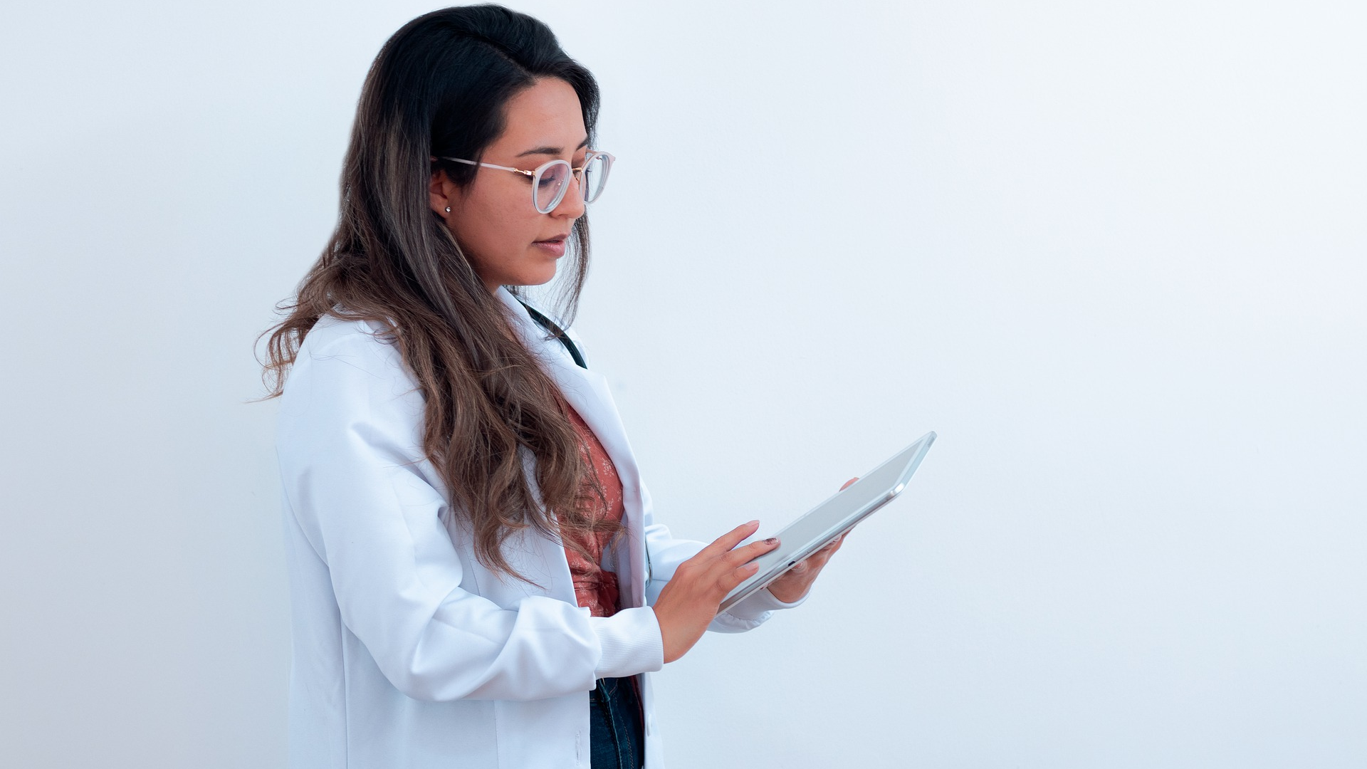 Image by Sebasti&aacute;n Garc&iacute;a from Pixabay