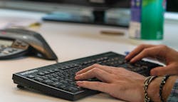 Cleaning Guide For Keyboards And Mice 5f8728d134735 Cleaning Guide For Keyboards And Mice 5f8728d134735