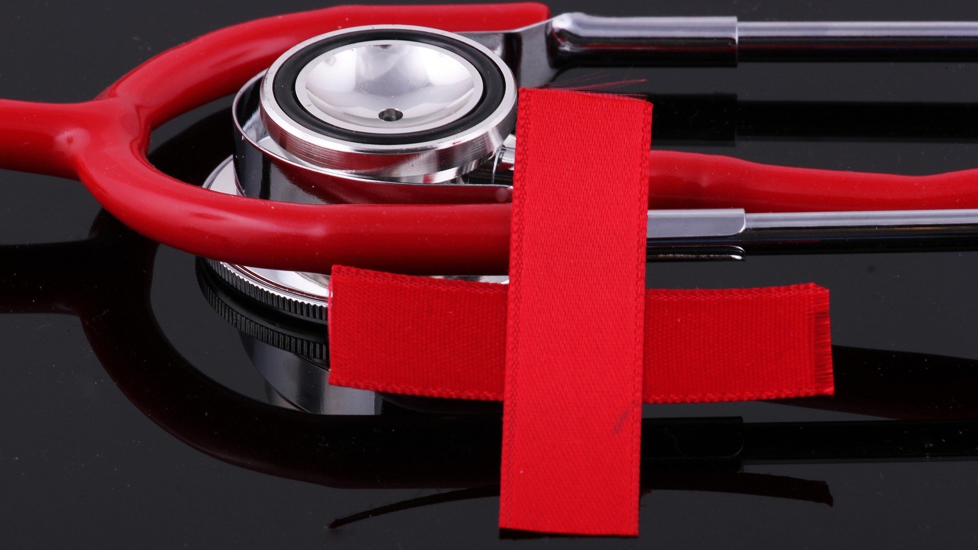 Image by Marek Studzinski from Pixabay