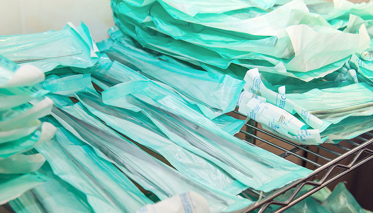 3 critical do’s and don’ts for handling sterile packaging Healthcare