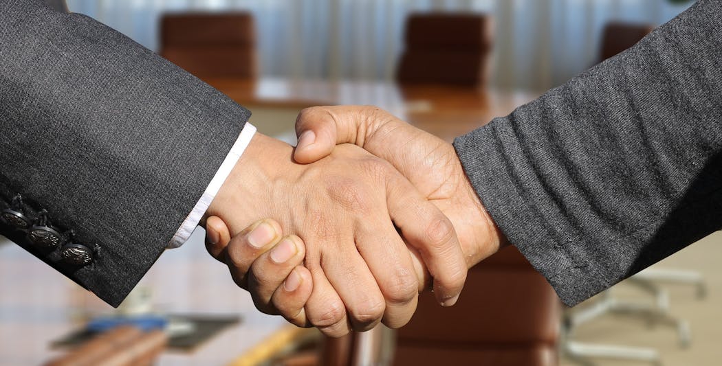 Health Trust And Affiliated Core Trust Division Acquire Easi Buy Pic 6 17 21du Shaking Hands 3091906 1920 Pixabay