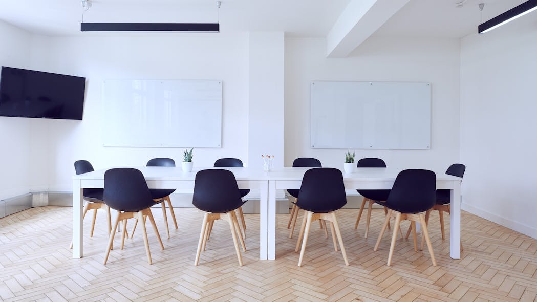 Chairs 2181980 1920