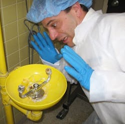 Figure 1: Eyewash with no covers on Figure 1: Eyewash with no covers on