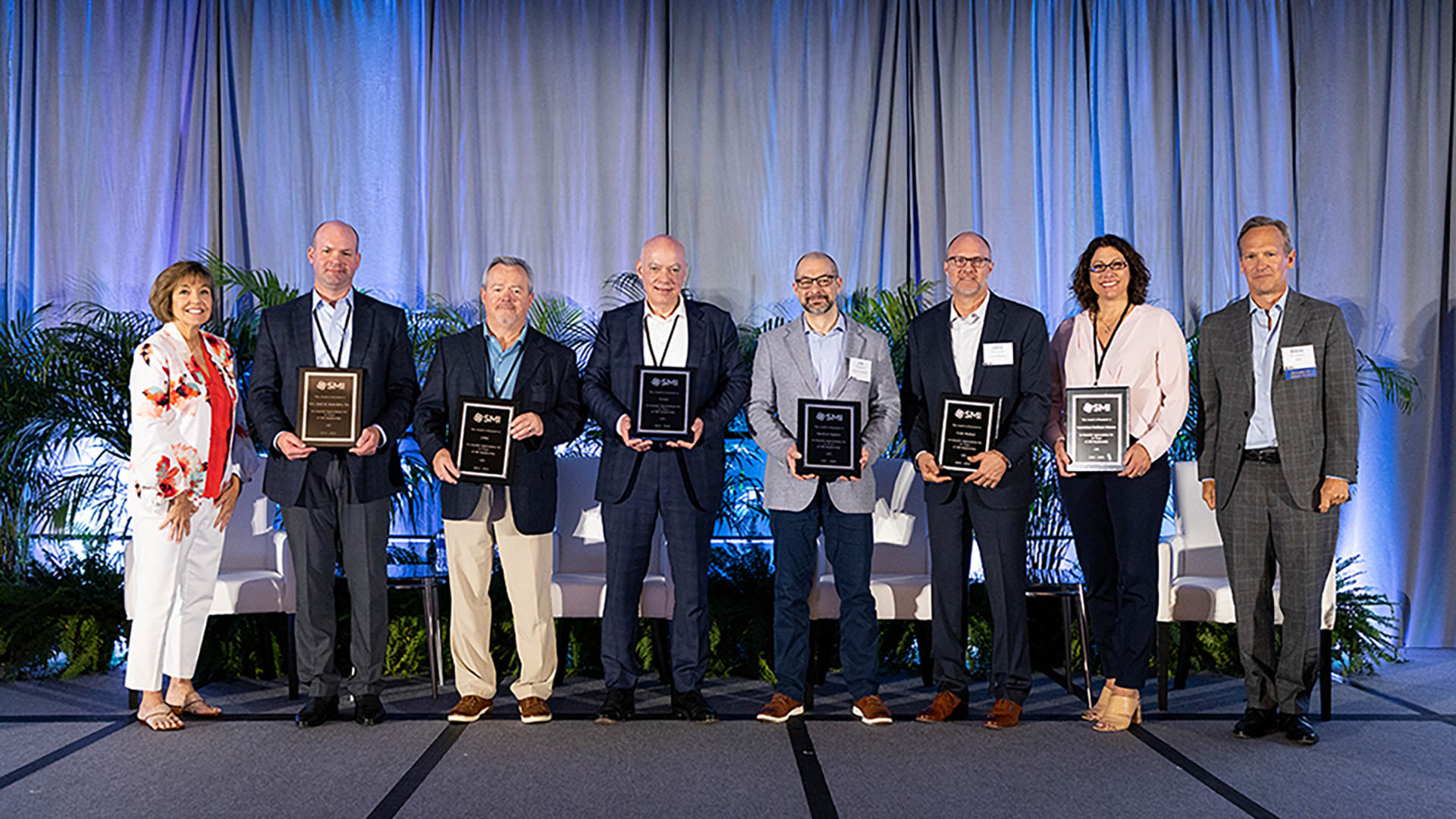 Smi 10 Year Anniversary Members S22 628ba33c17288