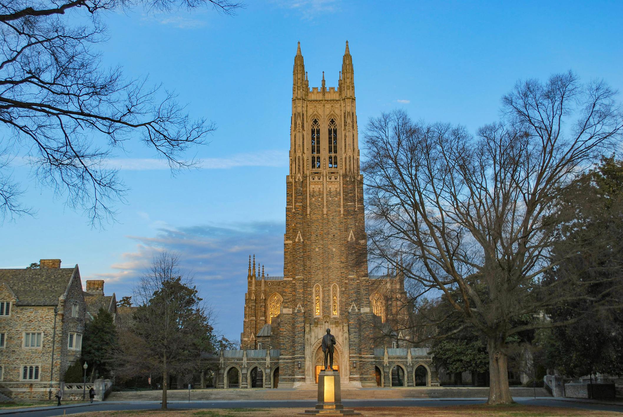 68e8095cf7778df0a3039134 Duke