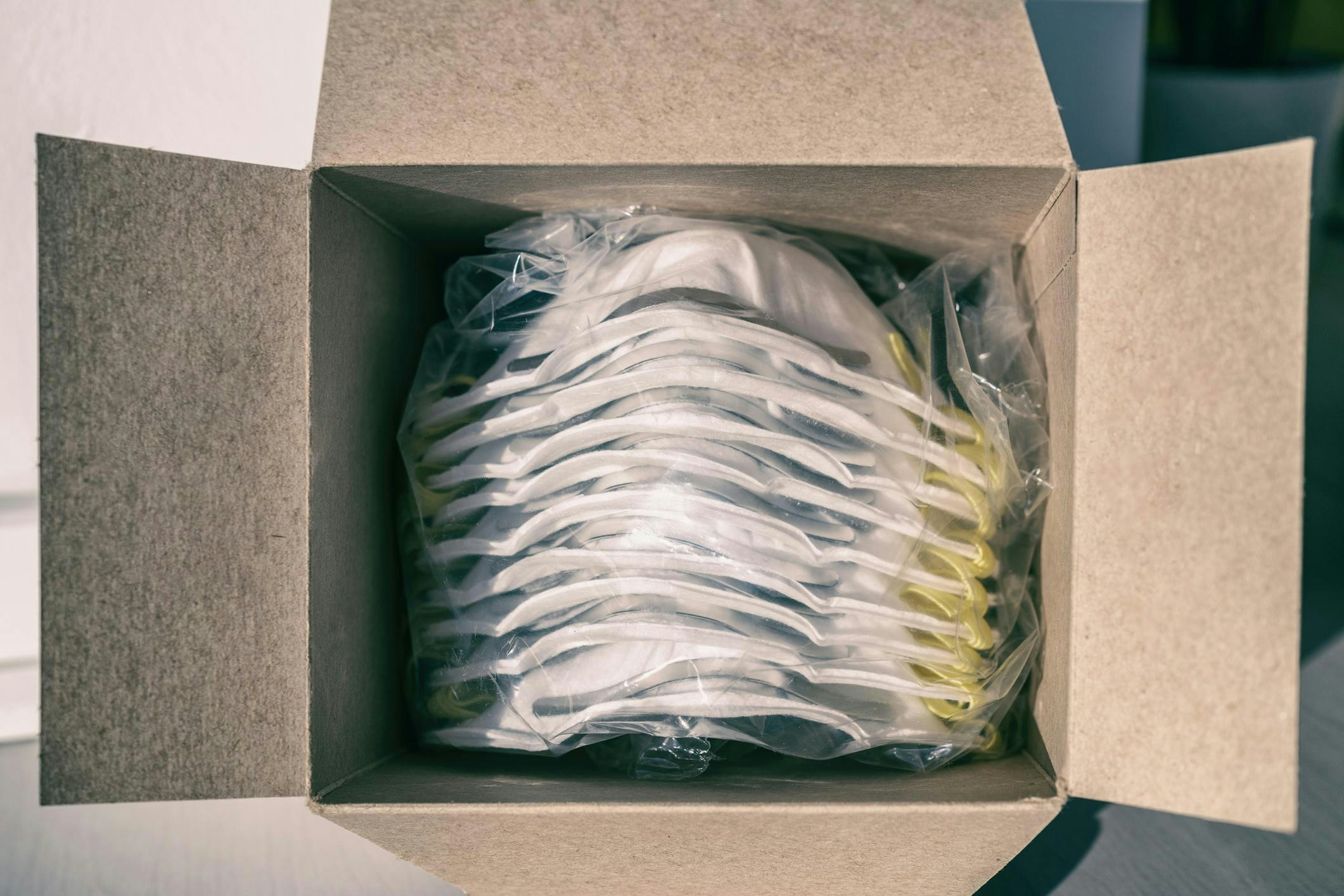 6980d9c62dce2c8ae362c8f6 N95masks